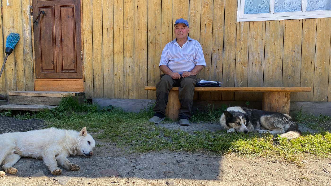 Староста Средних Кичей Юрий Иванович. Фото: Ирина Стрельникова<br>