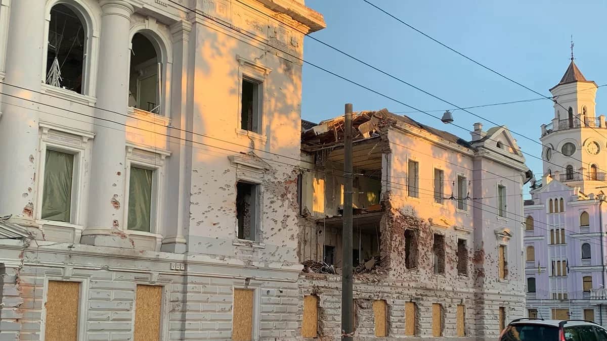 The aftermath of a ballistic missile attack on Sumy on 13 April. Photo: Olga Musafirova