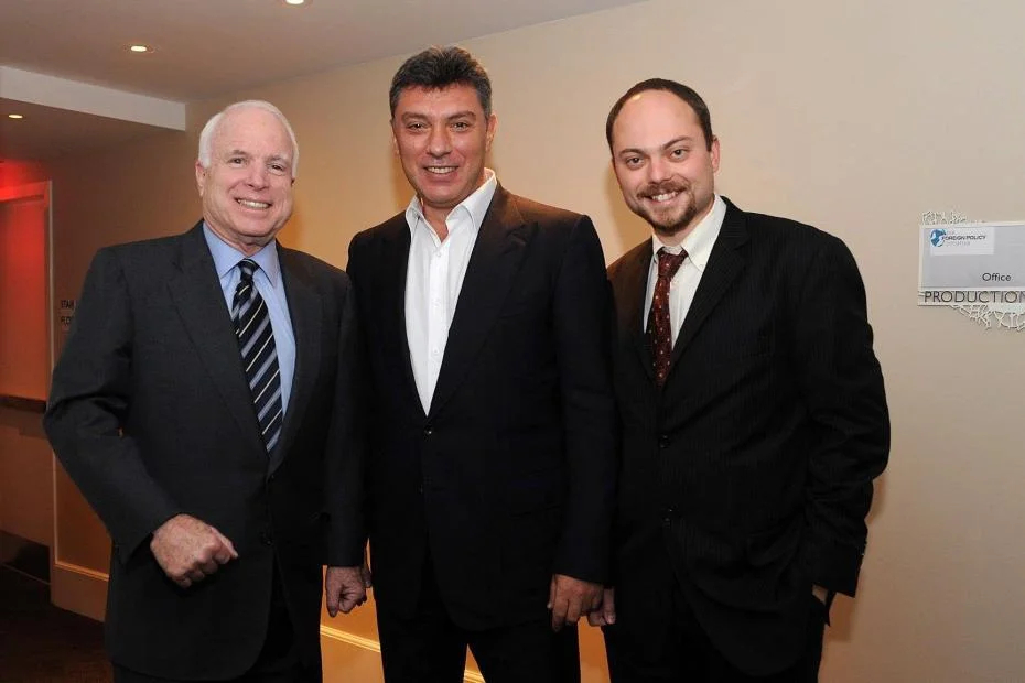 <br/>